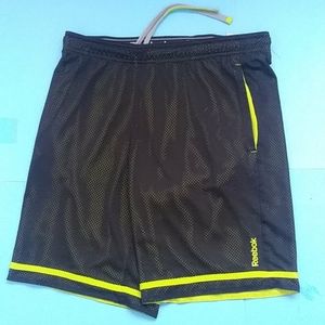 PREOWNED REEBOK ACTIVE SHORT